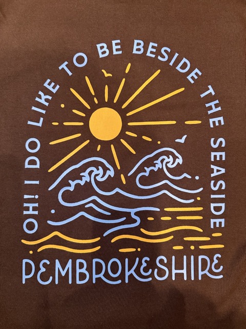 Oh! I Do Like To Be Beside The Seaside sweatshirt - Image 3